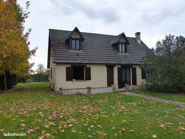 Maison 5 pièces 118 m² · à Iville · 118 m² · 871 €