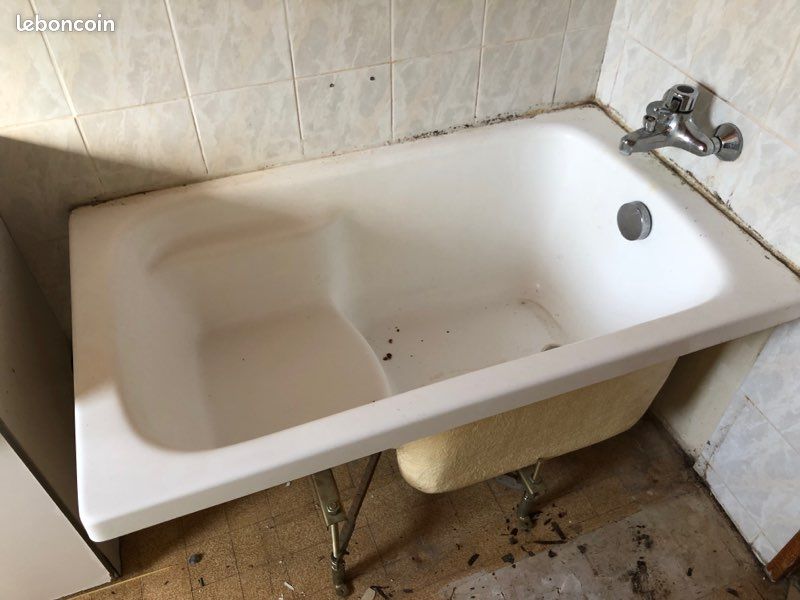 Baignoire avec assise (image 1)