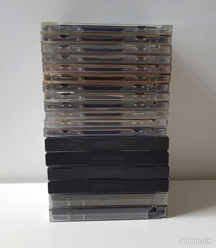 LOT DE 16 JEUX PLAYSTATION 1 (PS1) Dont Gran Turismo 2 - État Correct