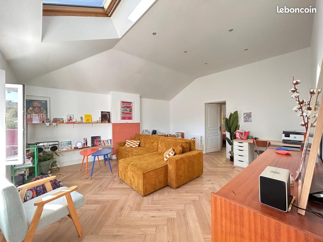Appartement 3 pièces 87 m² · à Fleurieu-sur-Saône · 87 m² · 289 000 €