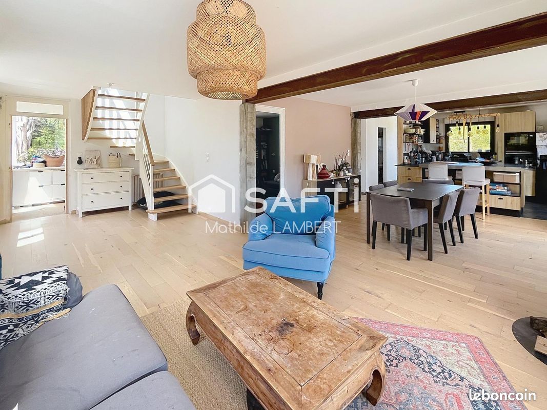 Maison 5 pièces 136 m² · à Crossac · 136 m² · 381 600 €