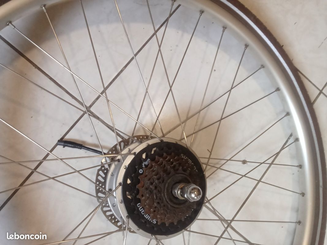 Roue velo avec moteur (image 2)