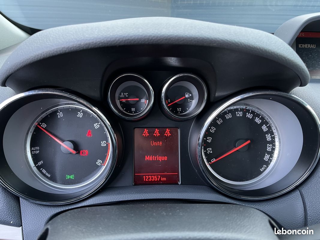 Opel MOKKA 1.7 CDTI 130CH COSMO ECOFLEX START&STOP 4X2 (image 26)