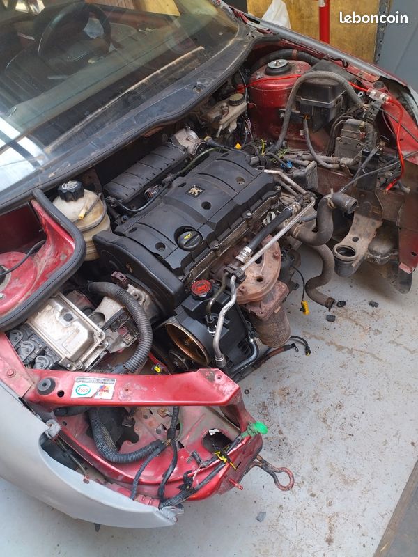Peugeot 206 toutes pièces (image 2)