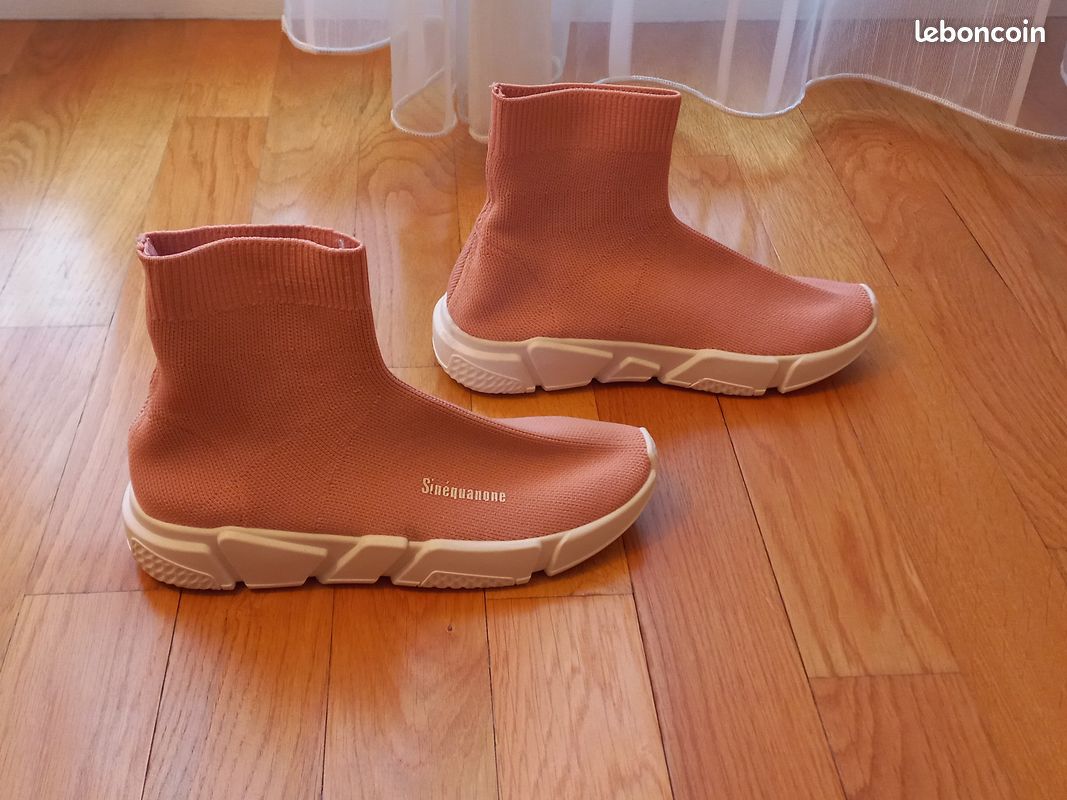 Bottines San Marina en cuir noir, taille 38, état top! (D'occasion) à