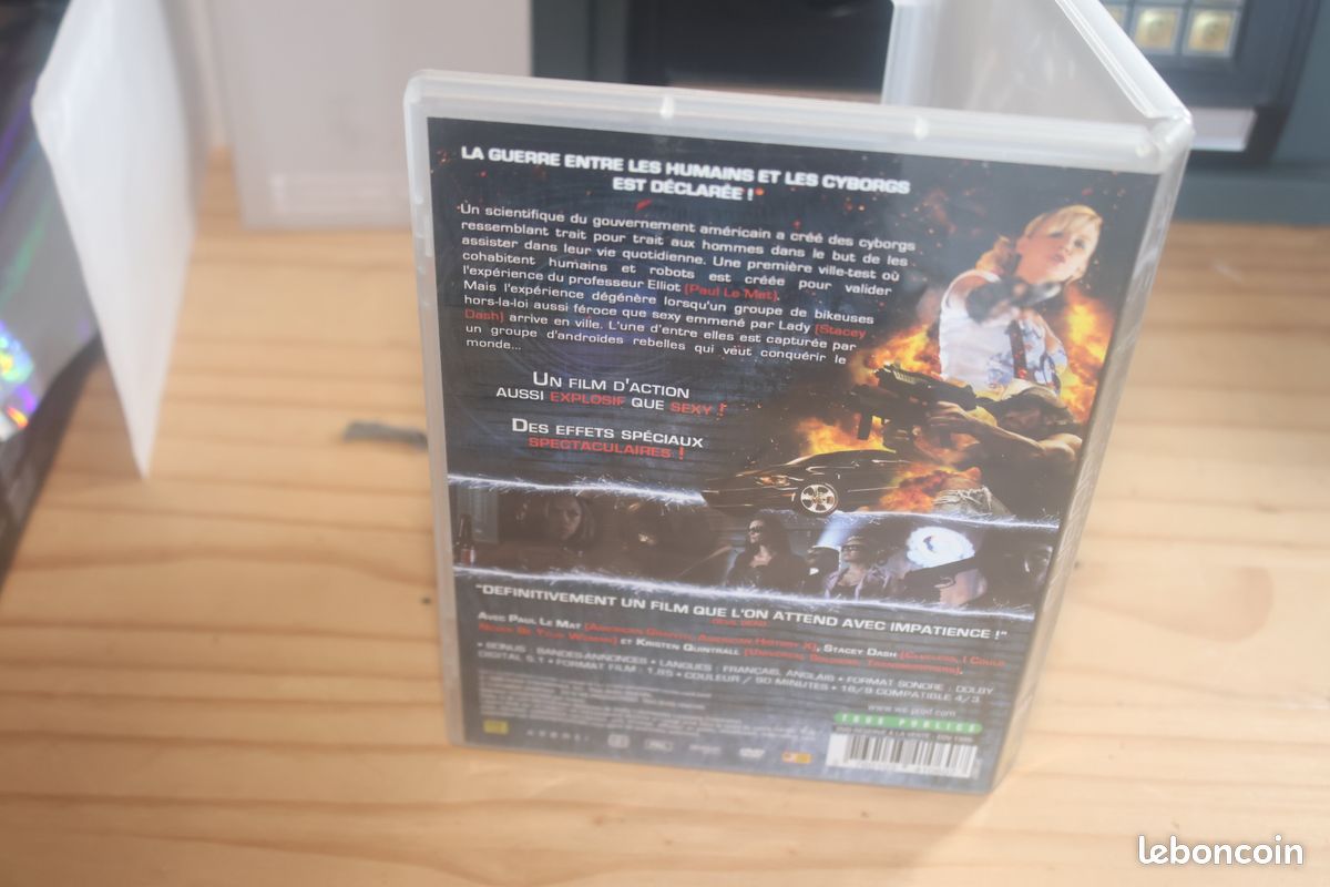 Cyborg DVD film science-fiction action robot futur bon état (image 4)