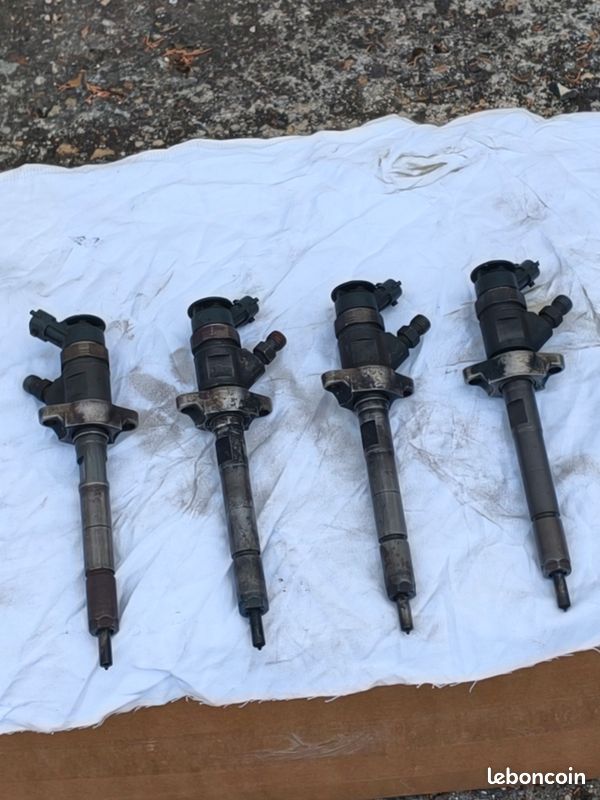 Injecteurs 1l6 hdi (image 2)