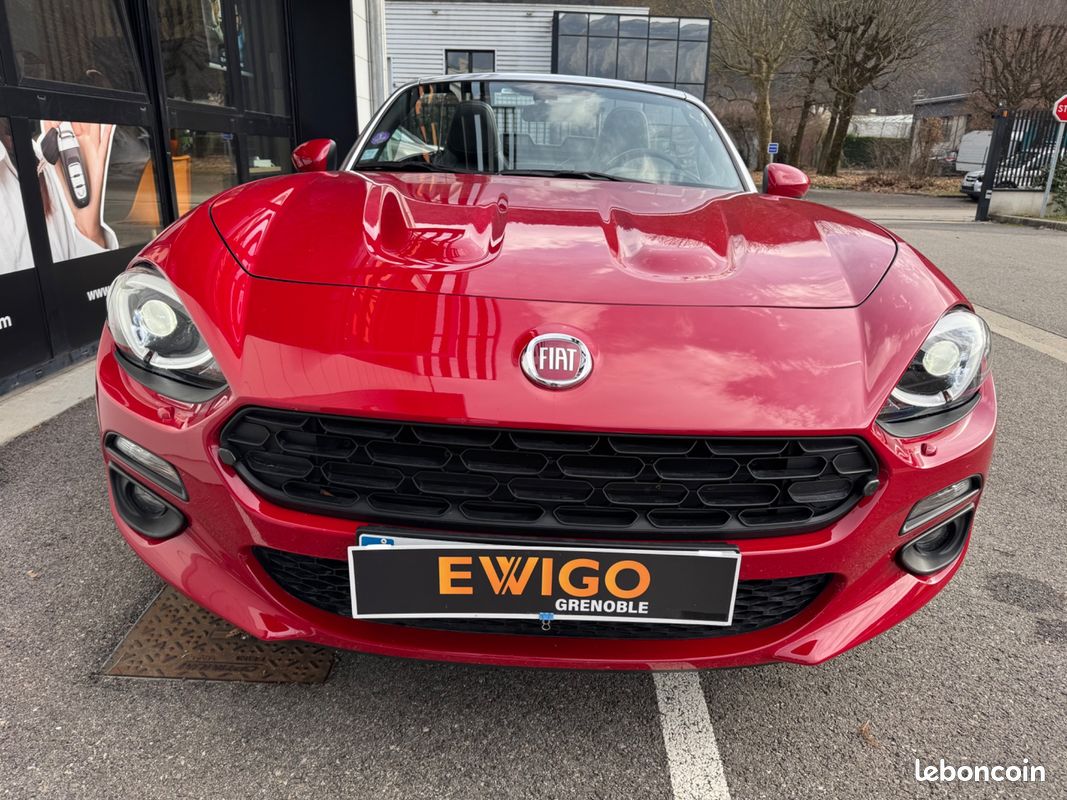 FIAT 124 SPIDER 1.4L MULTIAIR 140CH LUSSO PLUS / CAMERA DE RECUL + GPS + INTERIEUR CUIr (image 8)