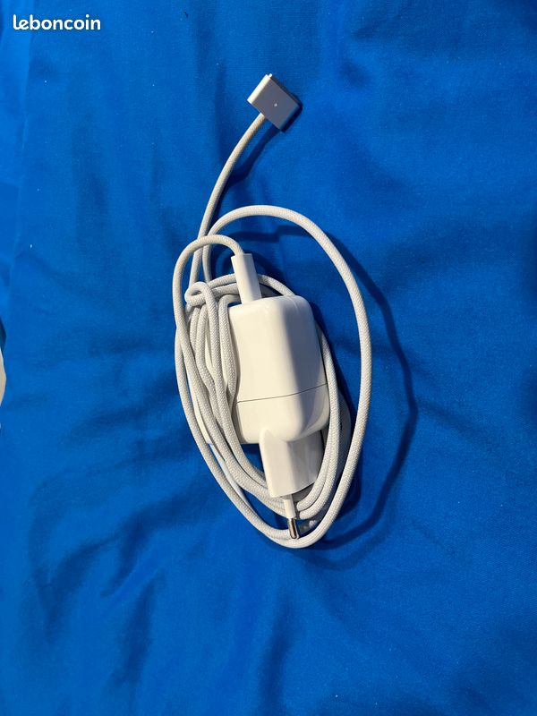 Mac book Air (image 3)