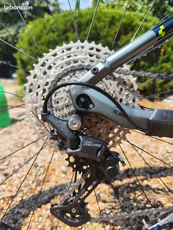 VTT cube reaction hybrid pro (image 2)