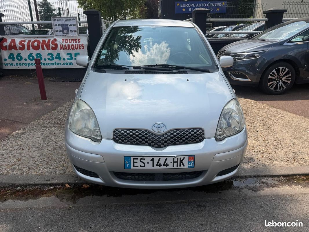 TOYOTA YARIS 85 VVT-i Linéa Luna/PAIEMENT 10X EN CB (image 13)