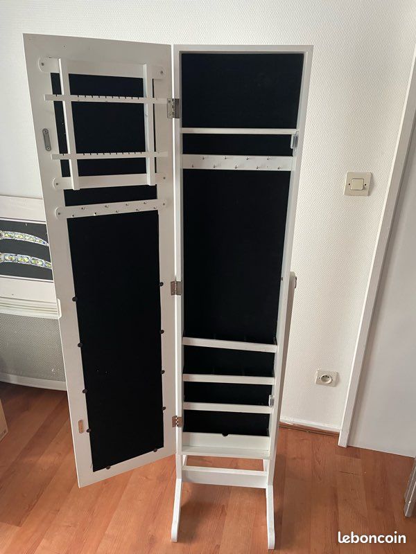 Armoire à bijoux (image 2)