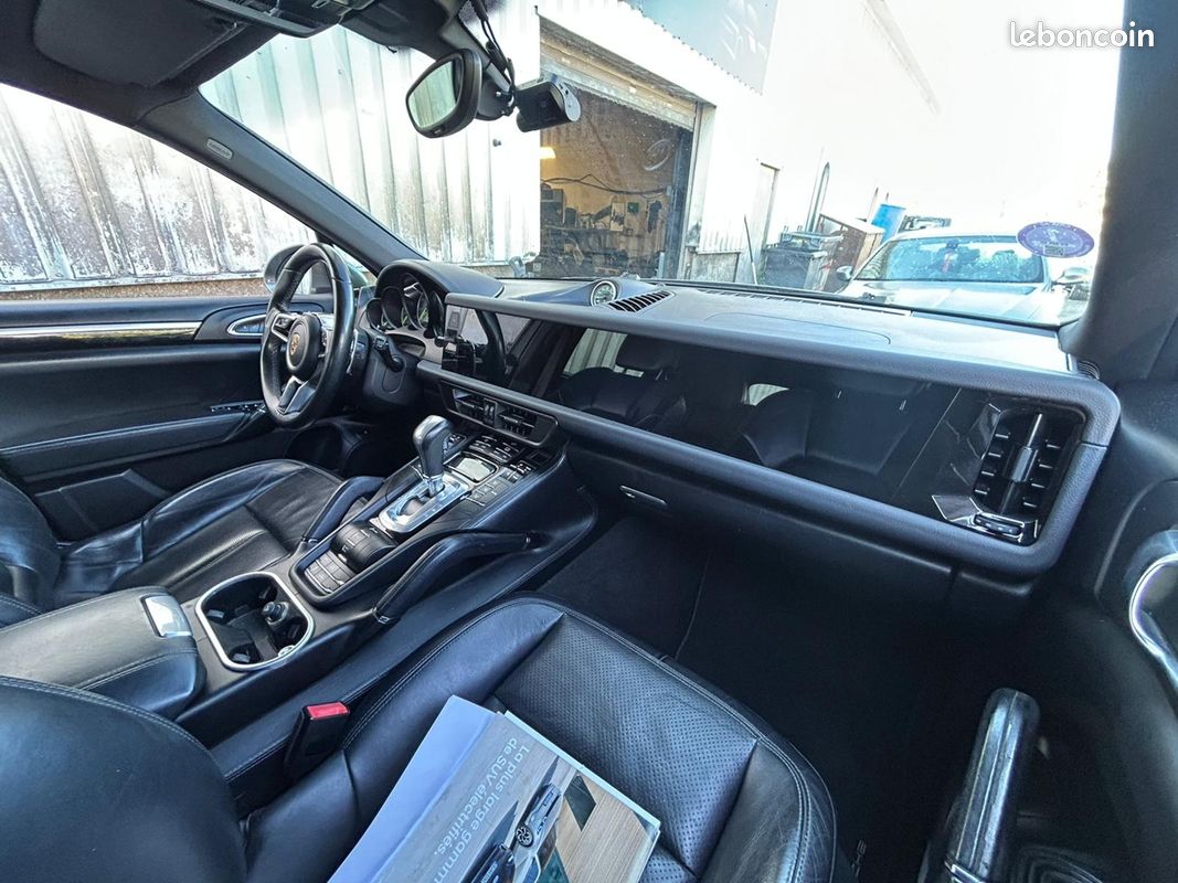 Porsche CAYENNE (958) 3.0 416CH S E-HYBRID (image 5)