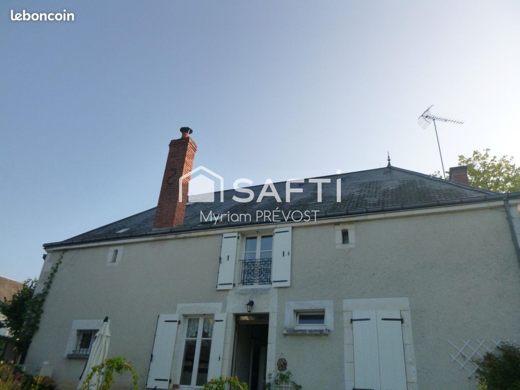 Maison 6 pièces 192 m² · à La Berthenoux · 192 m² · 199 000 €