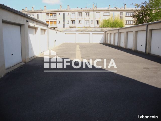 Parking Laon · 76 €