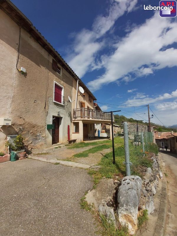 Maison 3 pièces 60 m² · à Belcaire · 60 m² · 470 €/mois