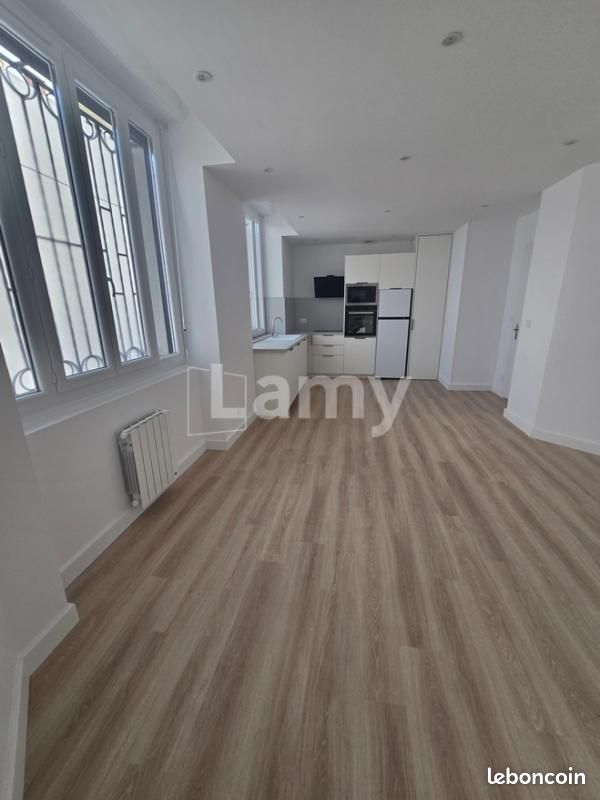 Appartement 3 pièces 54 m² · à Lyon · 54 m² · 845 €