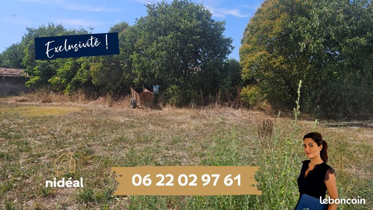 Terrain 715 m² Sommières