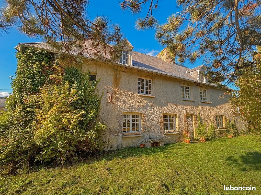 Maison 4 pièces 143 m² · à Bourgvallées · 143 m² · 149 500 €