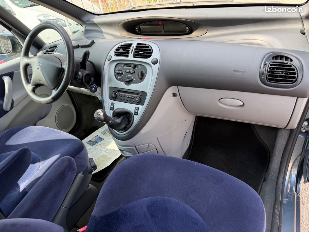 Citroën Xsara Picasso 1.6 HDI 90 CONFORT * PREMIÈRE MAIN (image 6)