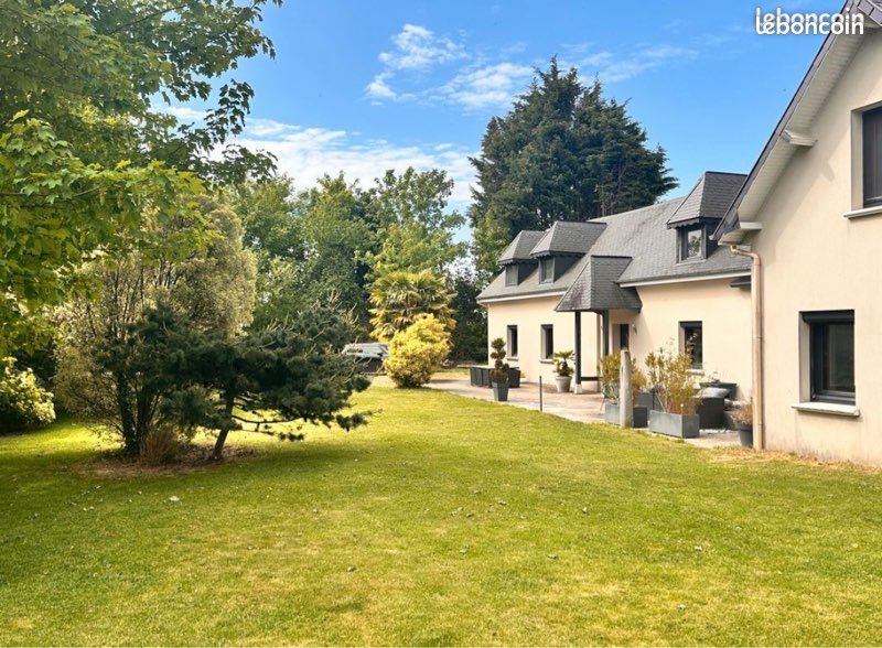 Maison 7 pièces 275 m² · à Saint-Romain-de-Colbosc · 275 m² · 479 000 €