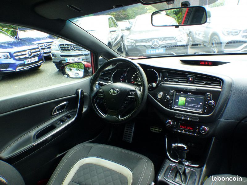 Kia CEE'D 1.6 CRDI 136CH GT LINE DCT (image 14)
