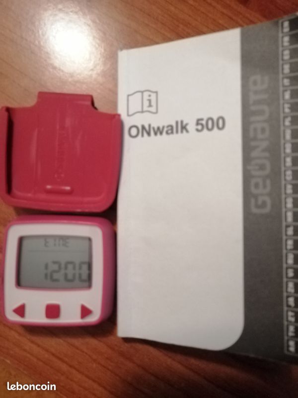 Petit podomètre LCD pas de marche compteur de dist... - Grandado