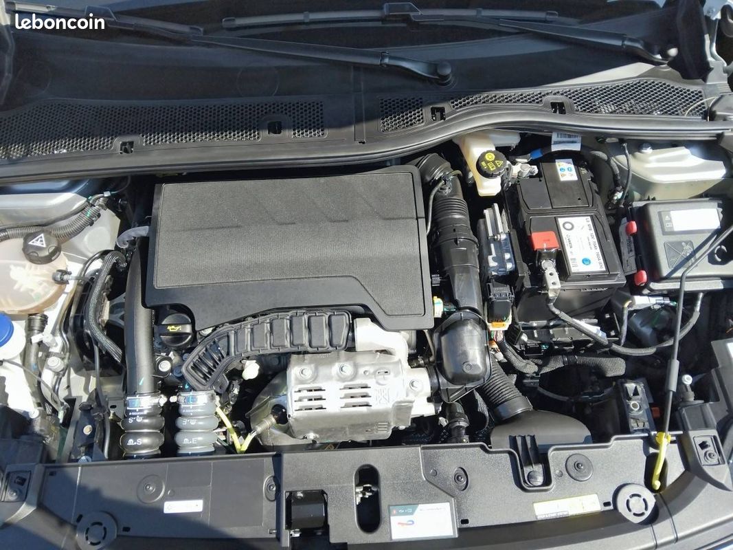 PEUGEOT 208 PureTech 100 S&S BVM6 Active (image 12)