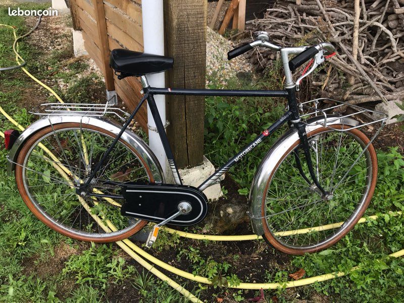 Vélo porteur motobécane sacoches Vélos