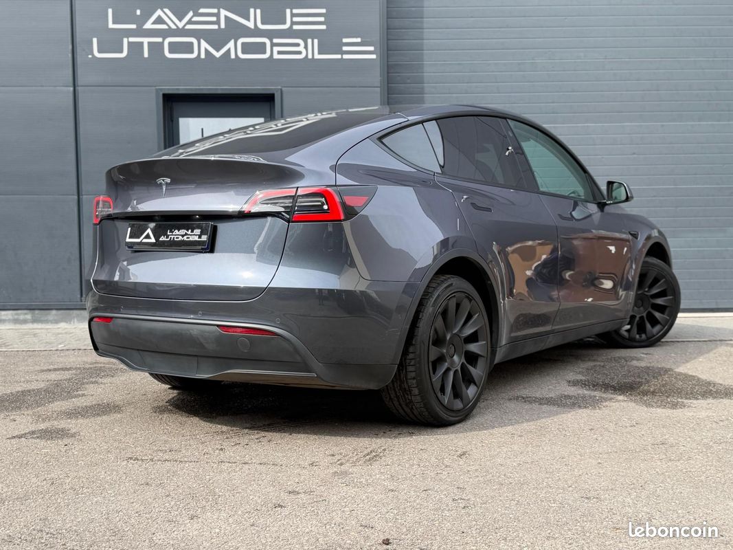 TESLA MODEL Y Long Range AWD Dual Motor SOH 90% (image 3)