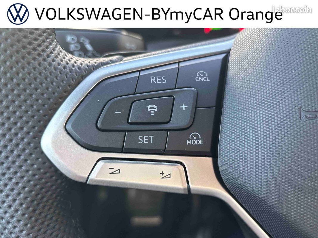 VOLKSWAGEN Golf 1.5 eTSI EVO2 150 DSG7 R-Line Edition (image 29)