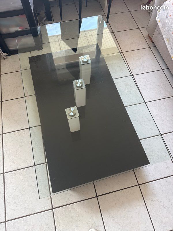 Table basse en verre (image 1)