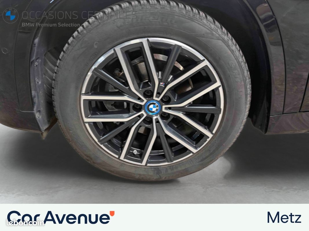 BMW iX1 eDrive20 M Sport (image 14)