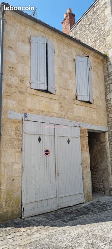 Immeuble 3 pièces 68 m² · à Fontenay-le-Comte · 68 m² · 85 300 €