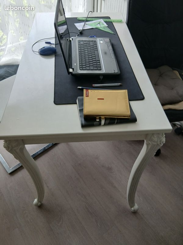Table (image 1)