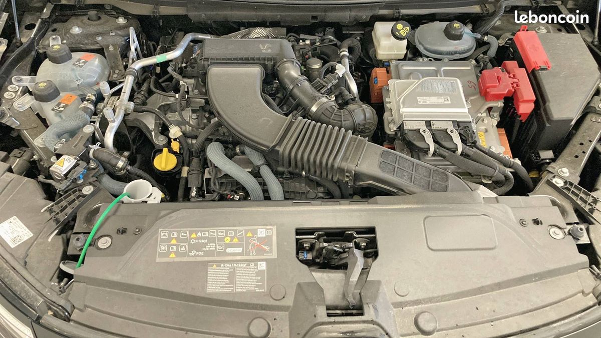 Renault espace e tech full hybrid 200 gsr2 techno (image 20)