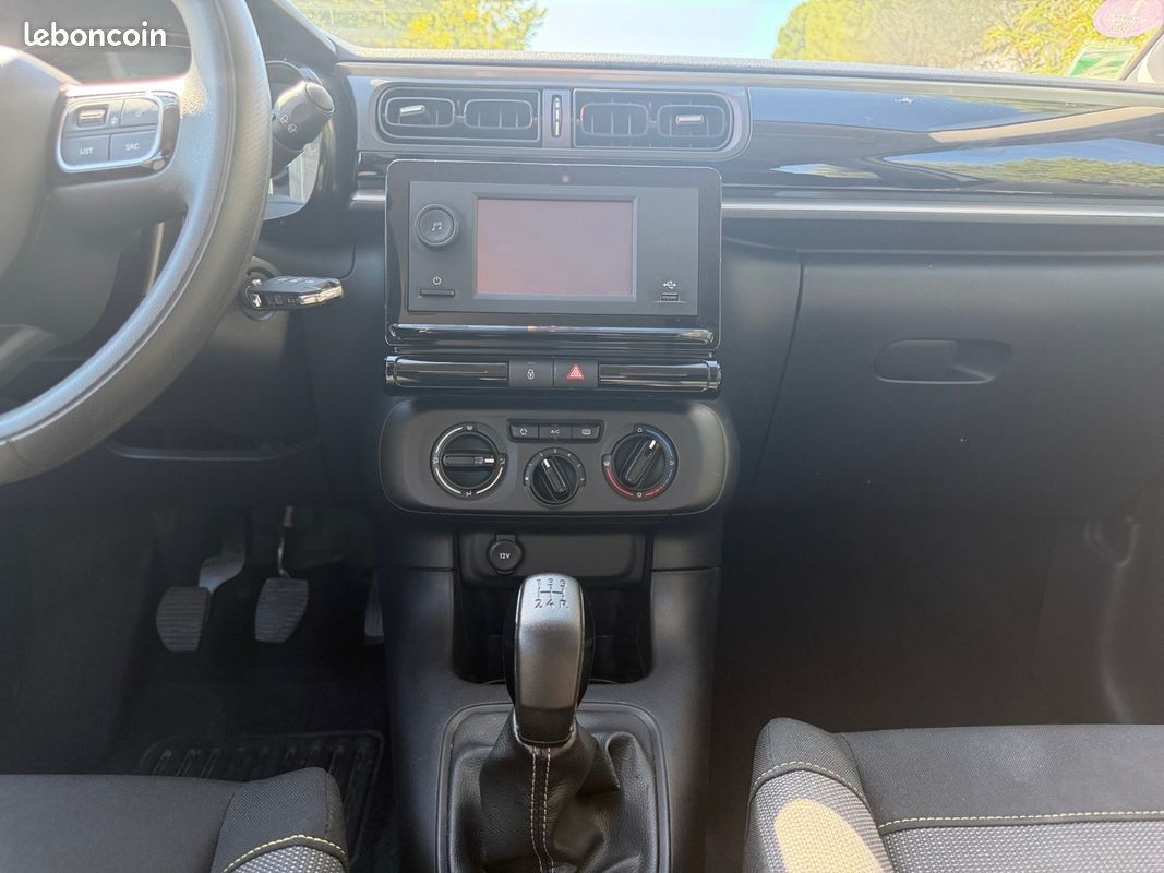 CITROEN C3 III 1.2 PURE TECH 83 MAX 83Ch Garantie 12 mois (image 11)
