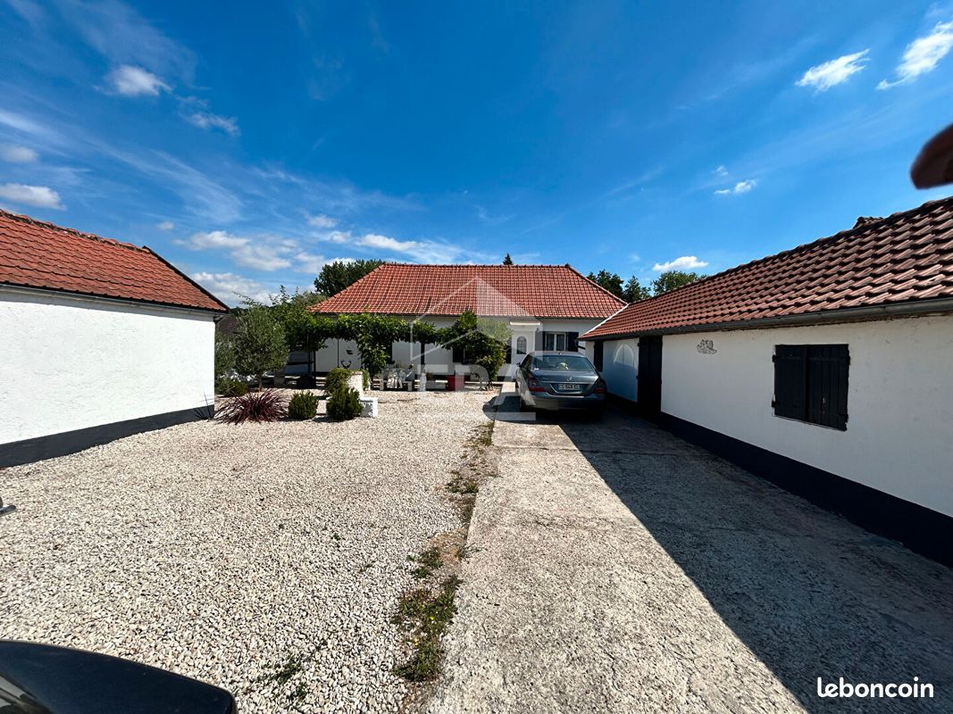 Maison 6 pièces 133 m² · à Aubin-Saint-Vaast · 133 m² · 246 750 €