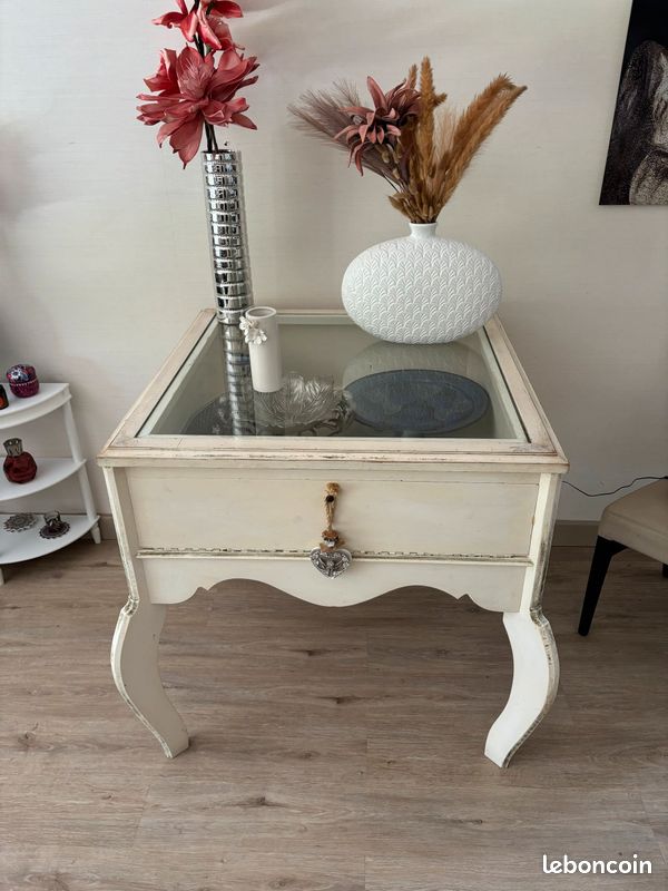 Console blanche (image 1)