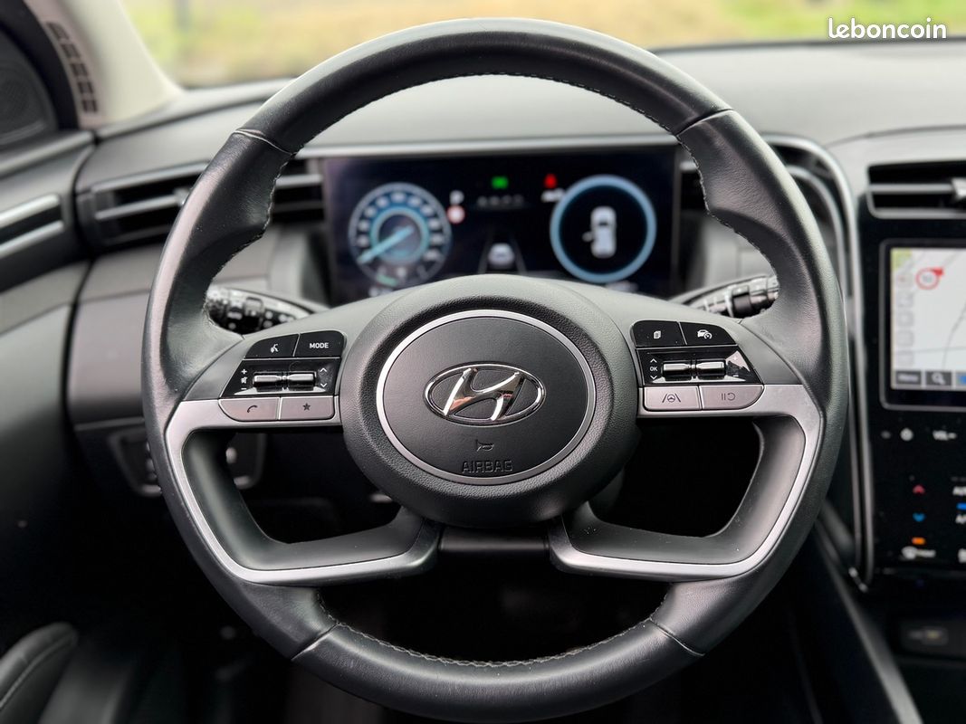 Hyundai Tucson IV 1.6 T-GDI 150 HYBRID 48V INTUITIVE DCT-7 (image 8)