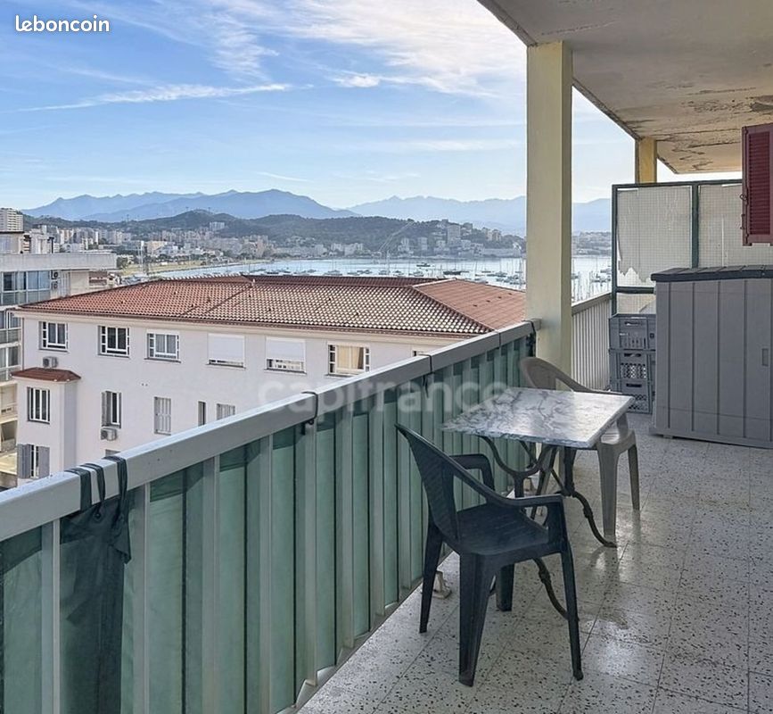 Appartement 1 pièce 32 m² · à Ajaccio · 32 m² · 159 000 €