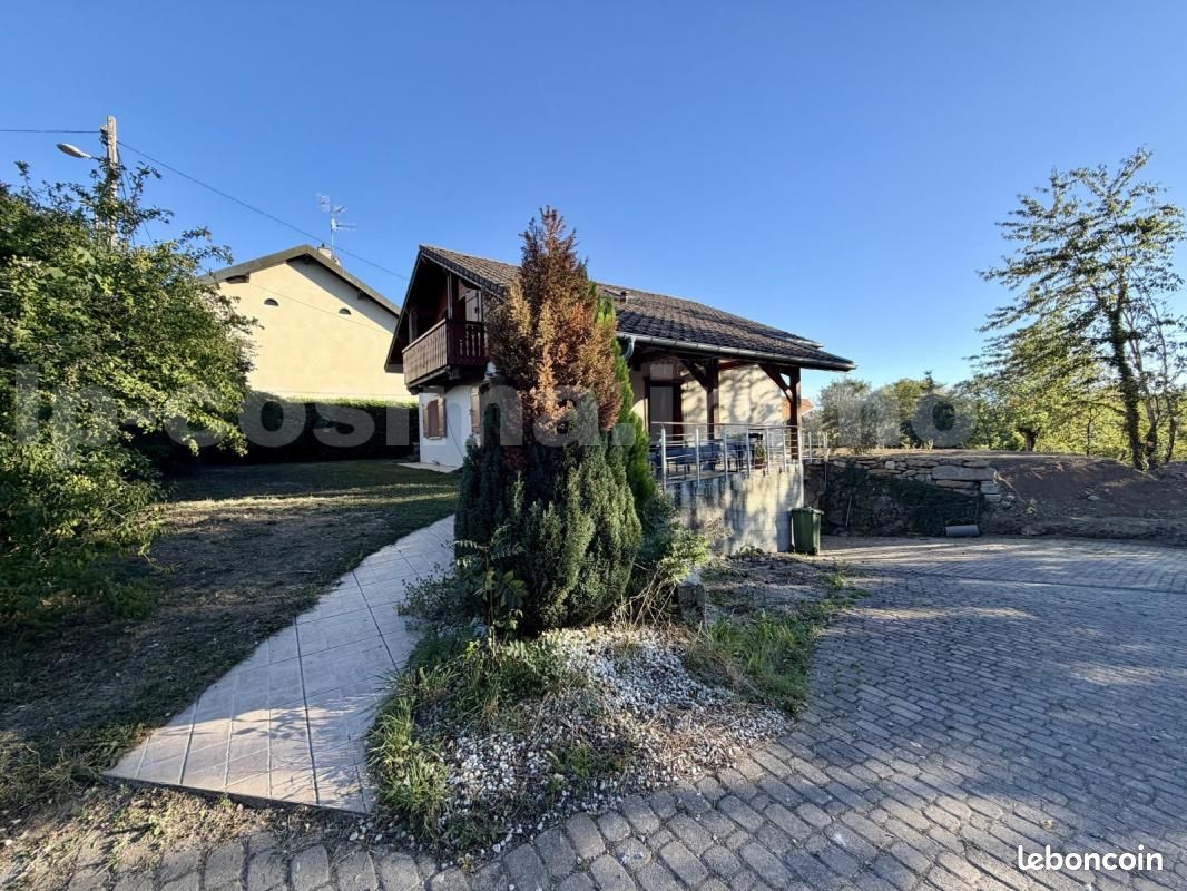 Maison 5 pièces 122 m² · à Arthaz-Pont-Notre-Dame · 122 m² · 615 000 €