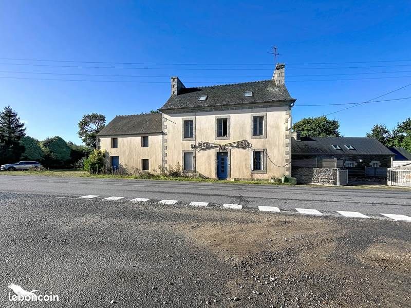 Immeuble 190 m² · à Plougourvest · 190 m² · 82 950 €