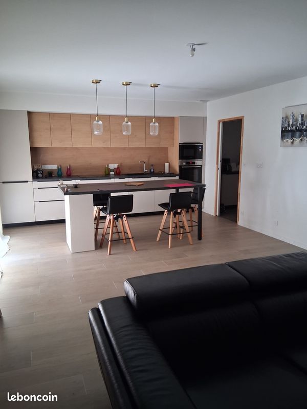 Maison 4 pièces 90 m² · à Vair-sur-Loire · 90 m² · 995 €/mois