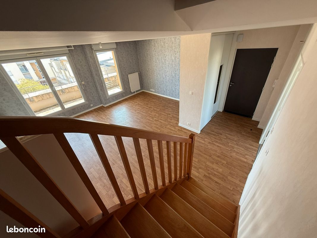 Appartement 5 pièces 106 m² · à Le Mans · 106 m² · 180 000 €