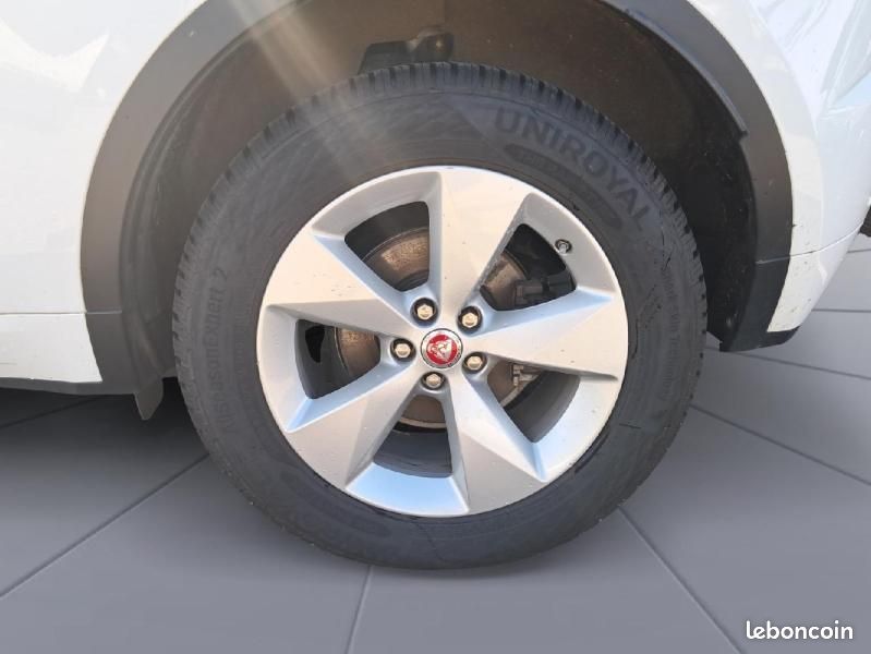 Jaguar E-Pace 2.0D 150ch R-Dynamic S AWD BVA9 (image 10)