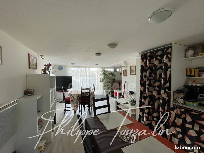 Maison 5 pièces 97 m² - Châtellerault 86100 (image principale 12)