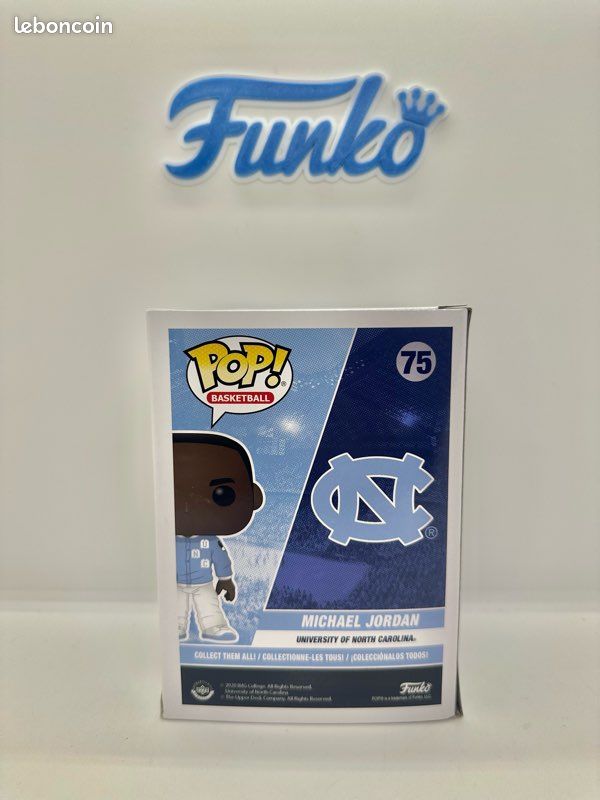 North Carolina Pop 75 Michael Jordan Michael Jordan In Warm-Ups