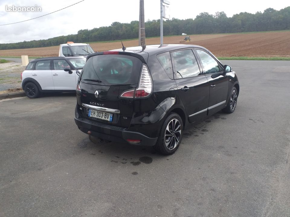 Renault scenic 3 1.2 tce 132 bose edition (image 4)
