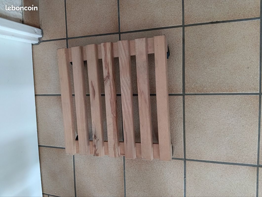 Support en bois (image 2)